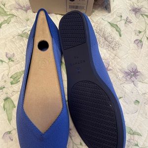 New Rothy’s size 7-1/2 in Cornflower